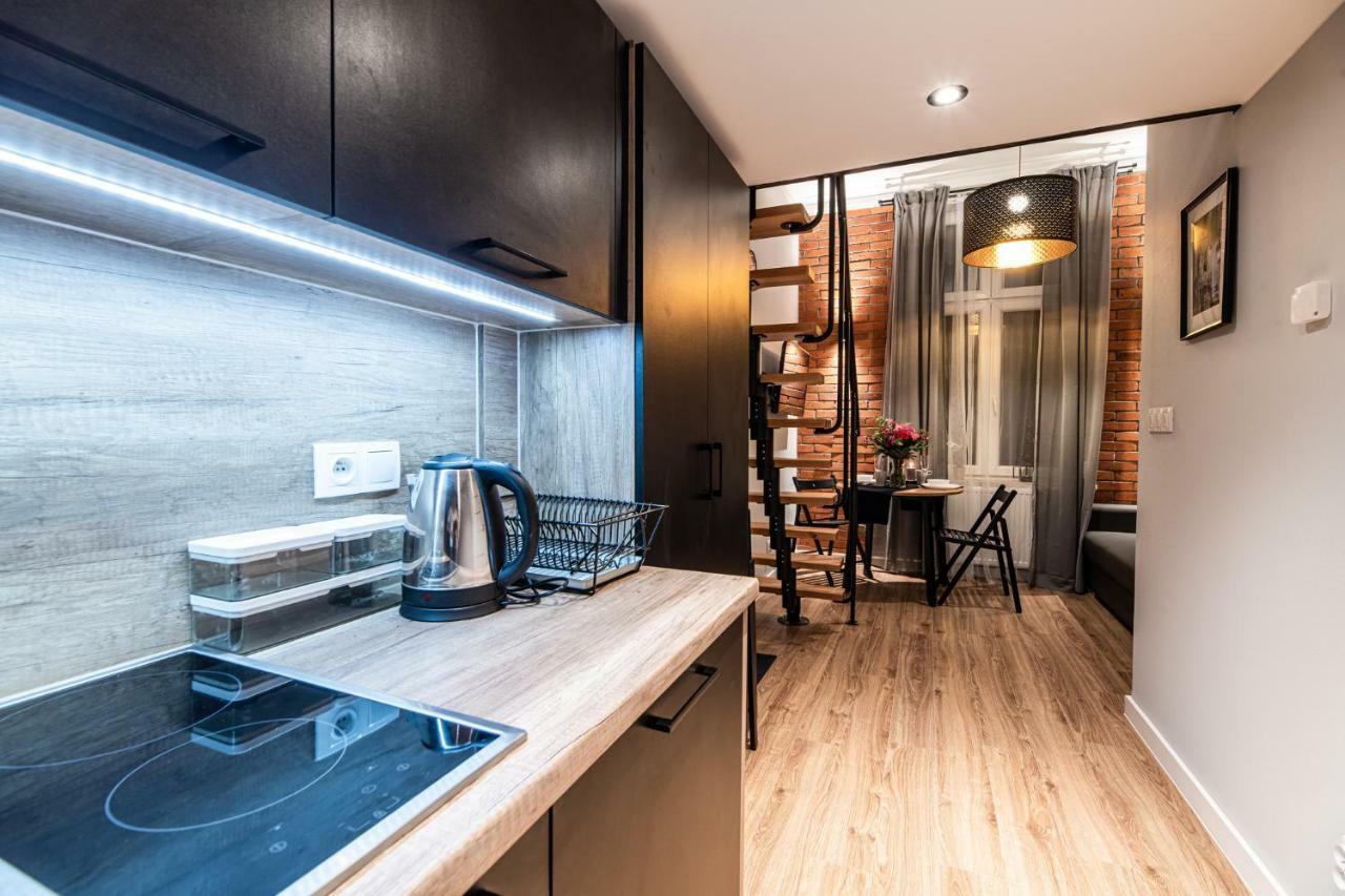 Lubomirskiego 23 Residence - Great Location, 10 Min To Main Square By Foot, Right Next To Main Rail And Bus Station Cracovia Exterior foto