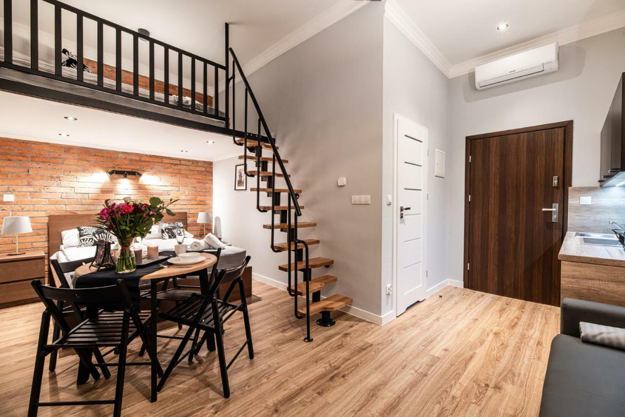 Lubomirskiego 23 Residence - Great Location, 10 Min To Main Square By Foot, Right Next To Main Rail And Bus Station Cracovia Exterior foto