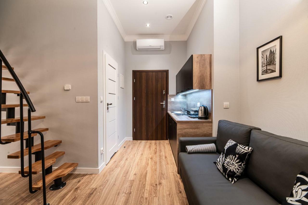 Lubomirskiego 23 Residence - Great Location, 10 Min To Main Square By Foot, Right Next To Main Rail And Bus Station Cracovia Exterior foto