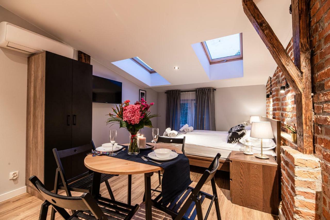 Lubomirskiego 23 Residence - Great Location, 10 Min To Main Square By Foot, Right Next To Main Rail And Bus Station Cracovia Exterior foto