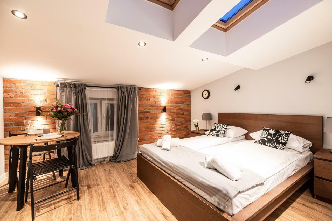 Lubomirskiego 23 Residence - Great Location, 10 Min To Main Square By Foot, Right Next To Main Rail And Bus Station Cracovia Exterior foto