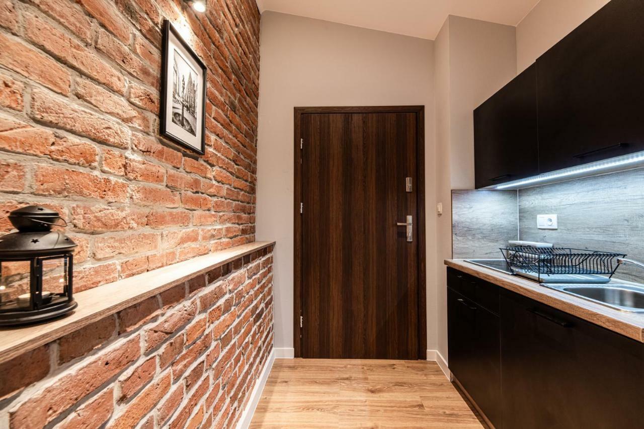 Lubomirskiego 23 Residence - Great Location, 10 Min To Main Square By Foot, Right Next To Main Rail And Bus Station Cracovia Exterior foto