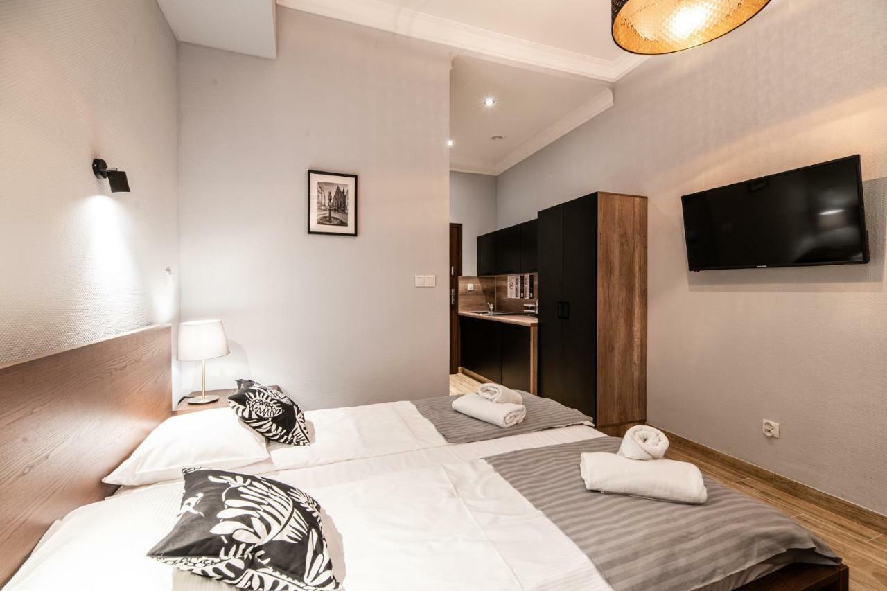Lubomirskiego 23 Residence - Great Location, 10 Min To Main Square By Foot, Right Next To Main Rail And Bus Station Cracovia Exterior foto