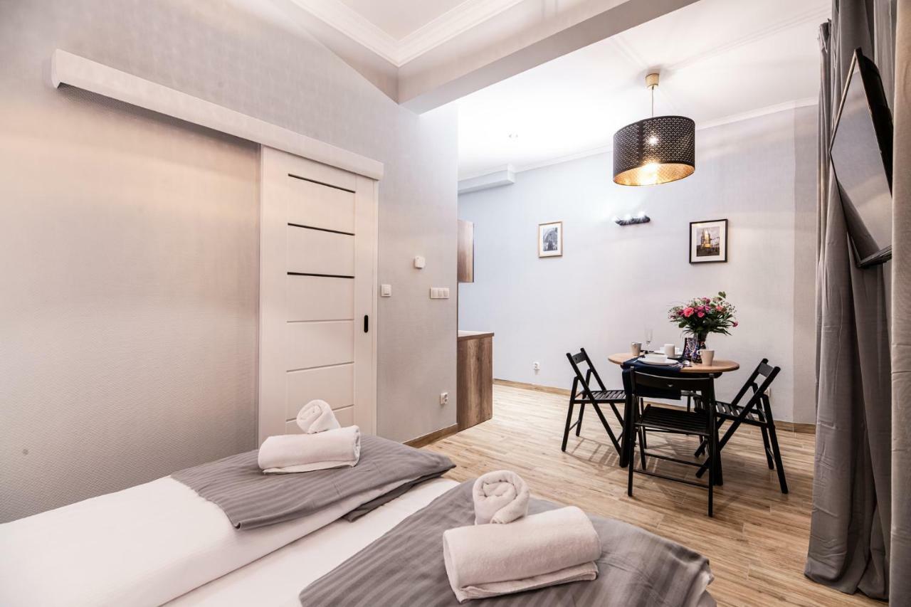 Lubomirskiego 23 Residence - Great Location, 10 Min To Main Square By Foot, Right Next To Main Rail And Bus Station Cracovia Exterior foto