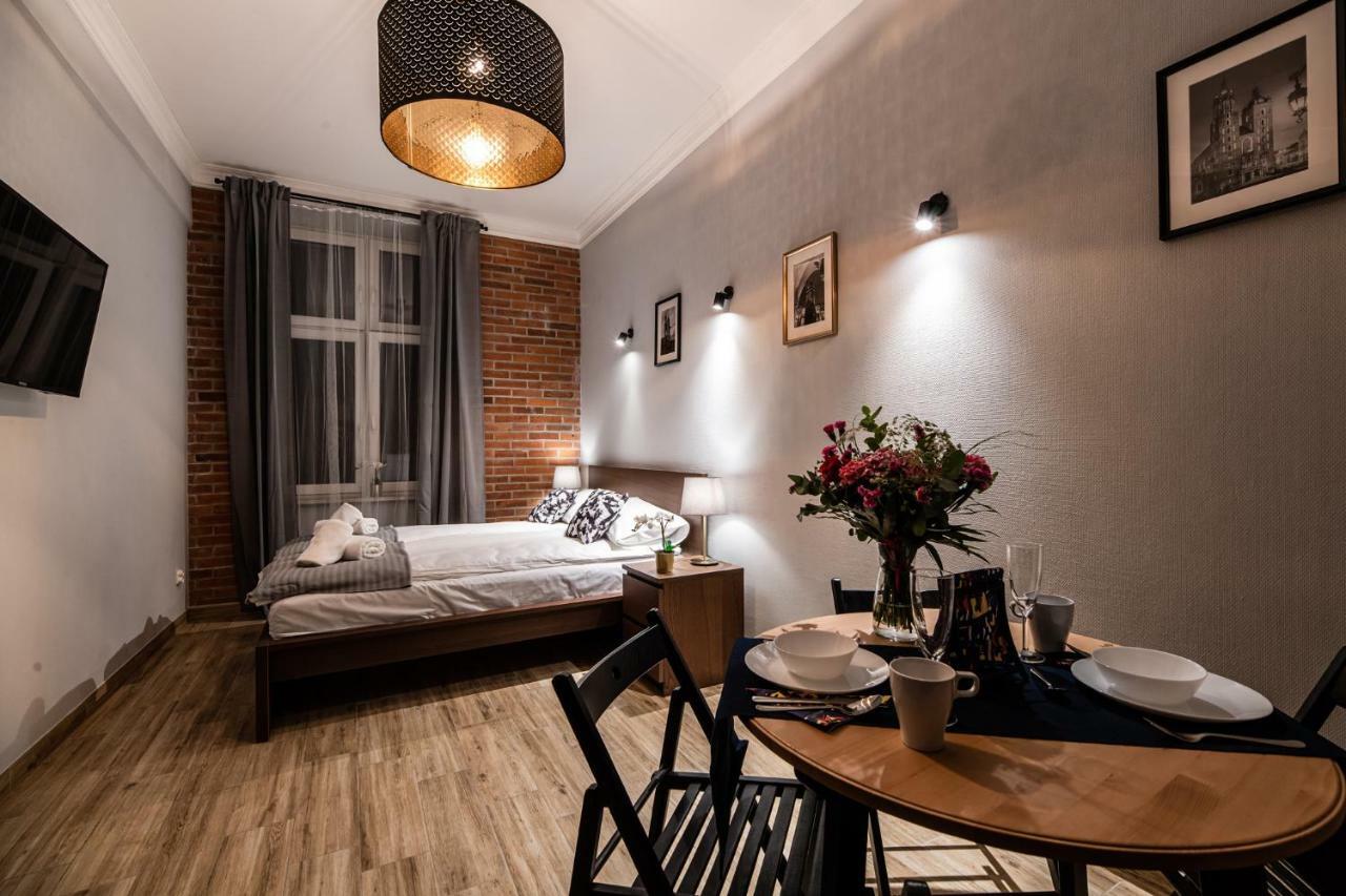 Lubomirskiego 23 Residence - Great Location, 10 Min To Main Square By Foot, Right Next To Main Rail And Bus Station Cracovia Exterior foto